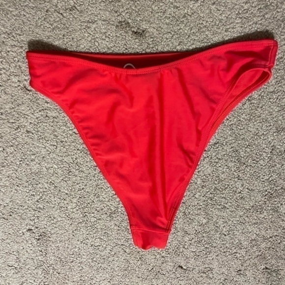 Nasty Gal Brace Soul High Waisted Red Bikini Bottom Size Small NWT - Picture 6 of 7
